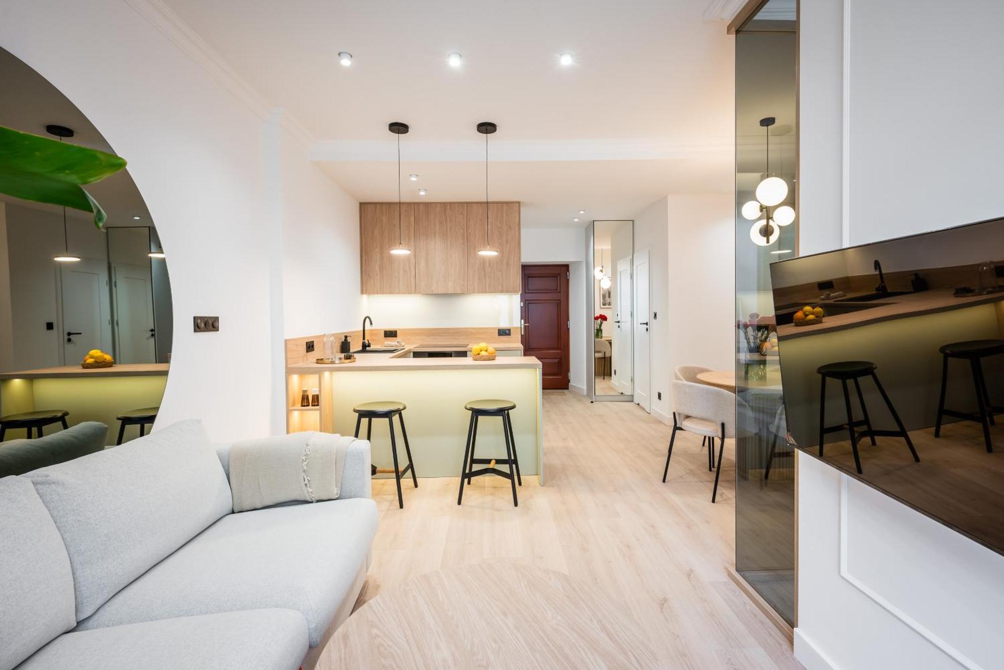 One-Bedroom Apartment